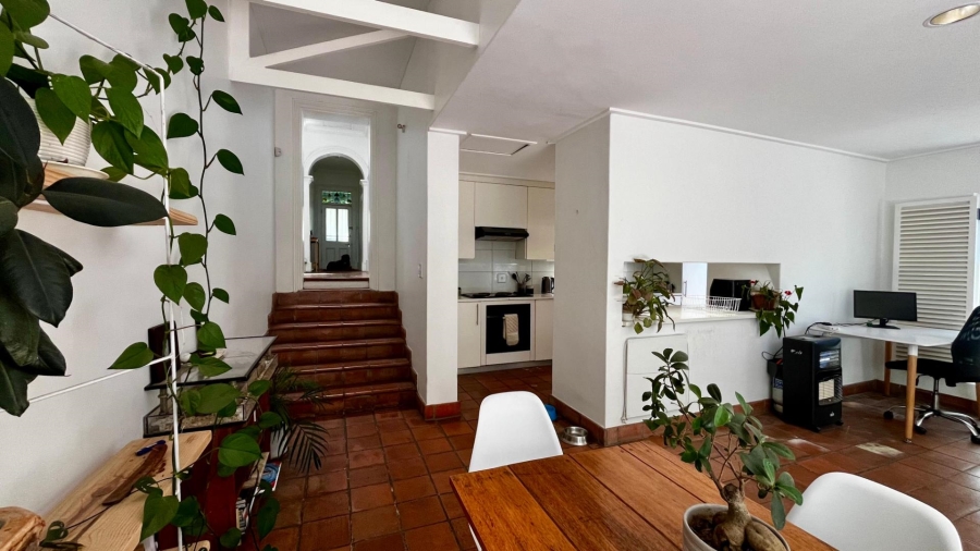 To Let 2 Bedroom Property for Rent in Observatory Western Cape